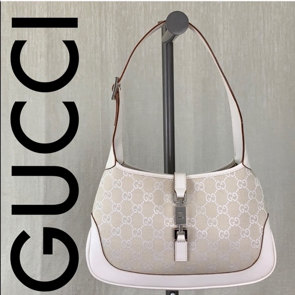 Gucci Handbags - 👑 GUCCI SHOULDER BAG 💯AUTHENTIC